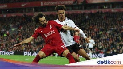 Mohamed Salah - Virgil Van-Dijk - Issa Diop - Carlos Vinicius - Liverpool Vs Fulham: Mohamed Salah Cs Menang 1-0 - sport.detik.com - Liverpool