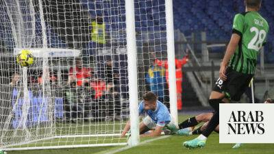 Lazio notch 2-0 victory to prevent Napoli from sealing Serie A title
