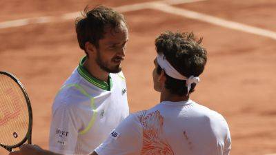 Medvedev knocked out of French Open in surprise loss to 172nd-ranked Seyboth Wild