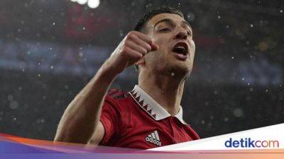 Diogo Dalot - Liga Inggris - MU Resmi Tambah Kontrak Diogo Dalot - sport.detik.com - Manchester - Portugal