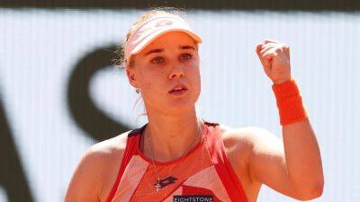 French Open 2023: Anna Blinkova stuns local favourite Caroline Garcia in three-set thriller to reach third round