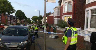 Evening News - LIVE: Police cordon in place after serious 'stabbing' - updates - manchestereveningnews.co.uk - Manchester - county Kings