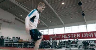 Manchester United midfielder Donny van de Beek shares encouraging injury update