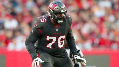 Source - Chiefs reach deal with ex-Buccaneers OT Donovan Smith - ESPN - espn.com - Washington - county Brown - state Indiana - state Missouri -  Jacksonville - state Oklahoma - county Bay