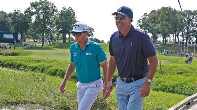 Phil Mickelson criticizes 'd--k move' by USGA that will leave LIV's Talor Gooch out of US Open