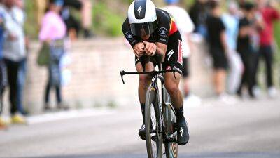 Filippo Ganna - Giro d'Italia 2023: Remco Evenepoel dominates the field to claim stunning time trial win on Stage 1 - eurosport.com - county Thomas - county Hart