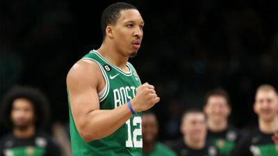 Celtics' Grant Williams bloodied as head accidentally stepped on by Joel Embiid: 'I really got curb stomped'