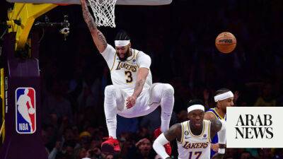 Lakers rout Warriors, Heat rip Knicks to grab 2-1 NBA series leads