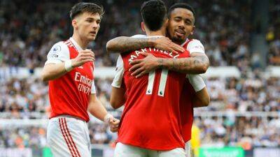 Arsenal Pass Newcastle United Test To Keep Pressure On Manchester City