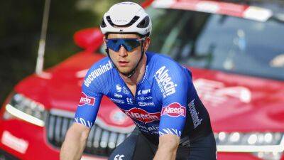 Remco Evenepoel - Dan Lloyd - Robbie Macewen - Giro d'Italia: 'Normal' for Kaden Groves to be ‘flustered’ after being called out by leader Remco Evenepoel - Dan Lloyd - eurosport.com - Australia