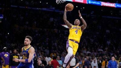 Anthony Davis - James Davis - Darvin Ham - Lonnie Walker's thrilling 4th quarter gives Lakers 3-1 lead - ESPN - espn.com - Los Angeles -  Los Angeles