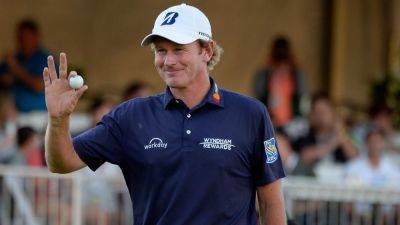 Snedeker returns to PGA Tour after experimental surgery