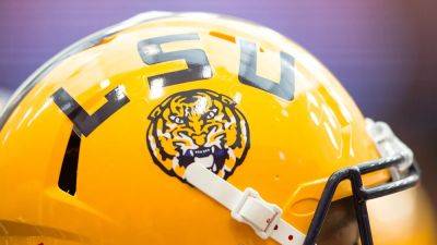 LSU football team shows off new air-conditioned helmets ahead of 2023 season