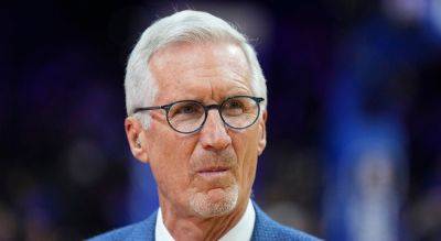 NBA broadcaster Mike Breen reveals prized Kobe Bryant possession his wife saved while reliving house fire - foxnews.com - Los Angeles -  Los Angeles - county Andrew