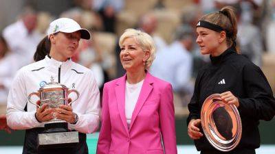French Open: Chris Evert reveals what she told Iga Swiatek after 'unbelievable' Roland-Garros triumph
