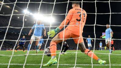 Ederson's astonishing save for Manchester City - 'Has that moment just won them the Champions League?'