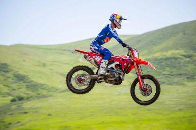 Jett Lawrence wins Thunder Valley Pro Motocross to remain undefeated in 2023 - nbcsports.com - state Colorado - county Valley