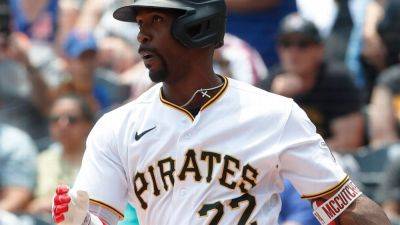 'Wanted to do it here in Pittsburgh': McCutchen gets 2,000th hit - ESPN - espn.com - New York -  Pittsburgh