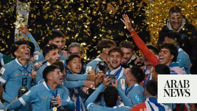 Gianni Infantino - Kevin De-Bruyne - Uruguay beat Italy 1-0 to win maiden Under-20 World Cup title - arabnews.com - Manchester - Italy - Usa - Argentina - county Yorkshire -  Istanbul - Uruguay - county La Plata
