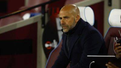 Peter Bosz appointed new coach at PSV Eindhoven