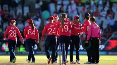 Alyssa Healy - Heather Knight - Kate Cross - Amy Jones - Tammy Beaumont - Jon Lewis - Sophie Ecclestone - Sophia Dunkley - Issy Wong - Lauren Bell - Alice Capsey - England's Filer, Gibson receive maiden call-up for Ashes - channelnewsasia.com - Australia - county Edwards