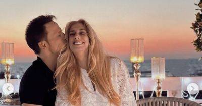 Stacey Solomon - Joe Swash - Stacey Solomon eyes up topless husband Joe Swash after sharing 'nerves' and worries other mums 'don't like' her - manchestereveningnews.co.uk