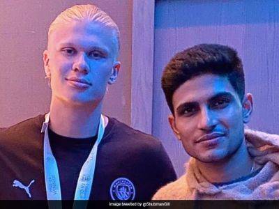 Shubman Gill Poses With Manchester City Stars At Treble Celebrations. See Pics