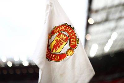 Hamad Al-Thani - Jim Ratcliffe - Sheikh Jassim in 'holding pattern' with news of winning bid to buy Man United premature - thenationalnews.com - Britain - Manchester - Qatar