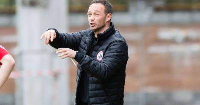 Stirling Albion - Hamilton Academical - Darren Young - Stirling Albion boss confident troops will be able to handle League One step up as training begins - dailyrecord.co.uk
