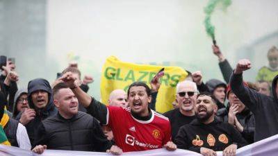 Alex Ferguson - Man United can gain up to $2 billion via global fan base, says finance expert - channelnewsasia.com - Manchester - Qatar