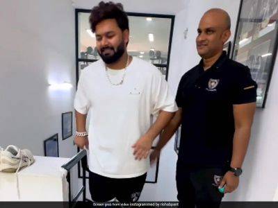 Rishabh Pant - Rishabh Pant Climbs Stairs With Ease In His Latest Video. Fans React - sports.ndtv.com - India -  Delhi