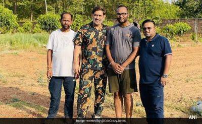 MS Dhoni's Latest Picture Draws Hilarious Comparisons With Ranveer Singh - sports.ndtv.com - India -  Mumbai -  Chennai