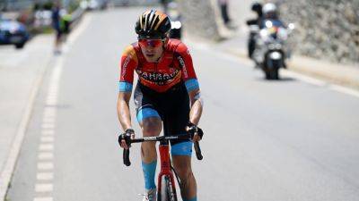 Remco Evenepoel - Cyclist Gino Mäder, 26, dies following crash down ravine - ESPN - espn.com - Switzerland - Usa - Bahrain -  Sheffield