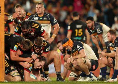 Brodie Retallick - Chiefs outmuscle Brumbies to set up Super Rugby final with Crusaders - news24.com - New Zealand - county Hamilton