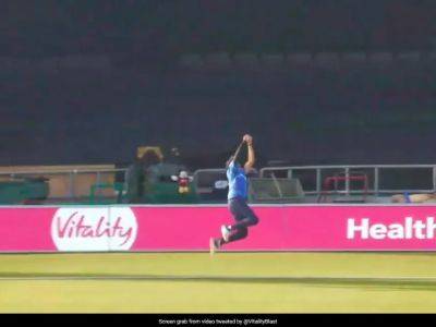 Shan Masood - David Wiese - "This Is Quite Something!": David Wiese, Shan Masood Combine For Relay Catch In T20 Blast. Watch - sports.ndtv.com - Namibia
