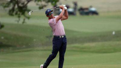 Clark birdies first hole to take lead in US Open final round