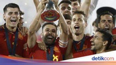 Luis De-La-Fuente - Lovro Majer - Roja La-Furia - Bruno Petkovic - Juara UEFA Nations League, Spanyol Akhiri 11 Tahun Puasa Gelar - sport.detik.com