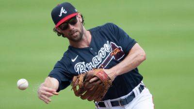 Braves designate Charlie Culberson for assignment before dad was set to throw out first pitch