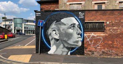 Phil Foden mural appears in Stockport in honour of City player being 'an inspiration to many'