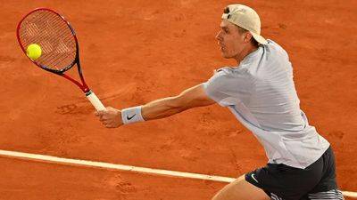 Unseeded Shapovalov downs South African opponent in 1st round of Halle Open