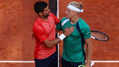 Novak Djokovic battles into fourth round at French Open