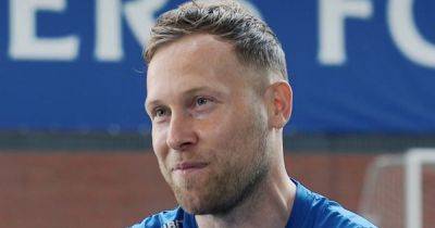 Scott Arfield - Michael Beale - Scott Arfield issues Rangers rebuild challenge to Fashion Sakala with one improvement a must for 'iconic' tradition - dailyrecord.co.uk - Scotland - London - Zambia