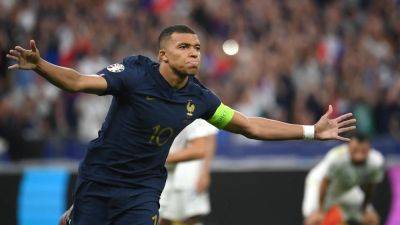 Kylian Mbappe Penalty Gives France Euro Qualifying Win Over Greece