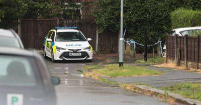 BREAKING: Attempted murder arrest as alleyway taped off after stabbing - latest updates - manchestereveningnews.co.uk - county Park