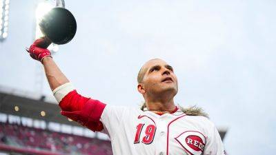 Reds' Joey Votto homers in return to lineup after 10-month absence