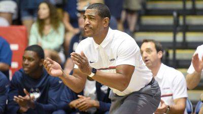 Nets hire Kevin Ollie as assistant coach to Jacque Vaughn with four others