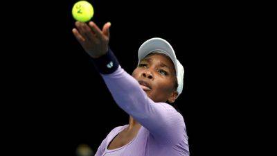 Venus Williams gets wild card to play singles at Wimbledon - ESPN