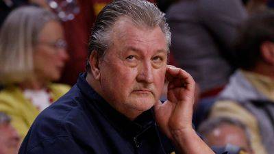 Bob Huggins' daughter passionately defends dad after DUI arrest, West Virginia resignation - foxnews.com - state Iowa - state West Virginia -  Pittsburgh