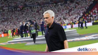 Jose Mourinho - Anthony Taylor - As Roma - Liga Europa - Hina Wasit, Mourinho Diskors Empat Laga Liga Europa - sport.detik.com - Manchester - Portugal - Madrid -  Budapest