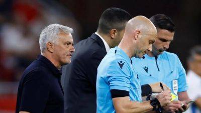 Jose Mourinho - Anthony Taylor - As Roma - UEFA ban Mourinho for four games for abusing referee Taylor - channelnewsasia.com - Germany - Portugal - Italy - Hungary -  Budapest -  Prague - county Taylor